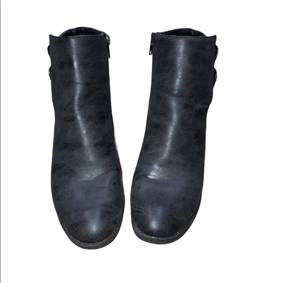 Twisted size 8 Alexia black buckle ankle booties - Picture 4 of 9